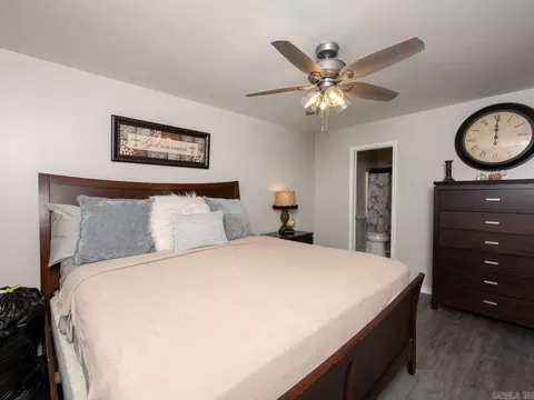 18 Willow Oak Loop, Maumelle, AR 72113 photo 13