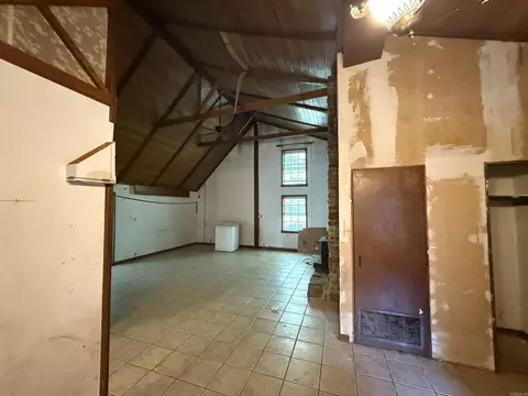 511 Warner Ave, Mena, AR 71953 photo 4