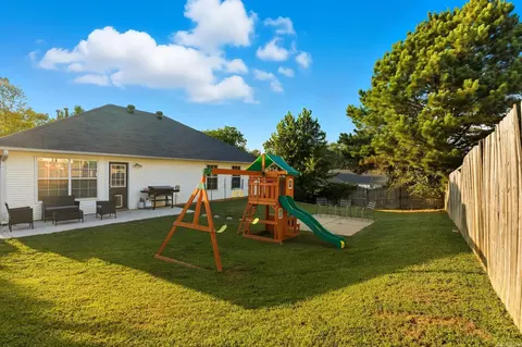 Exterior - 2224 Cedar Ridge Dr, Benton, AR 72015 photo 3 of 3