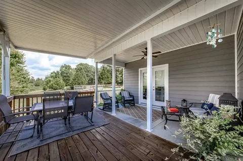 Exterior - 55 Christopher Dr, Quitman, AR 72131 photo 5 of 8