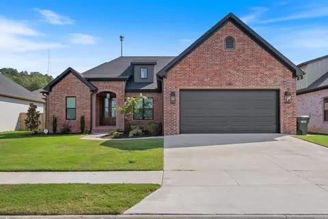 2465 Lilac Dr, Conway, AR 72034 photo 1