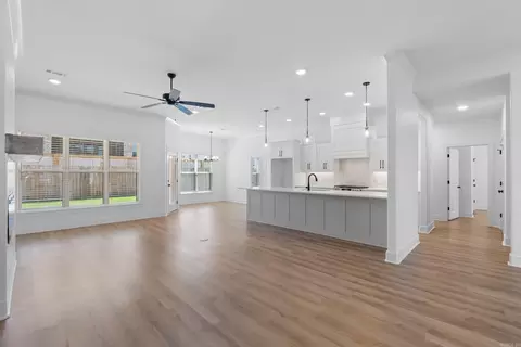 2465 Lilac Dr, Conway, AR 72034 photo 9