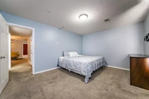 Bedroom - 100 E Lauren Rd, Searcy, AR 72143 photo 1 of 7