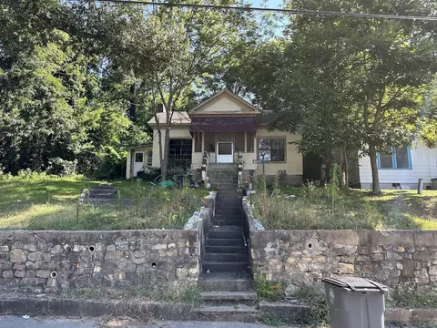 204 Bower St, Hot Springs, AR 71901