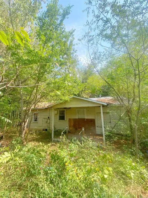 310 W North St, Heber Springs, AR 72543