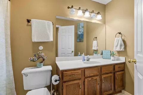 Bath - 520 Evening Dr, Conway, AR 72032 photo 3 of 3