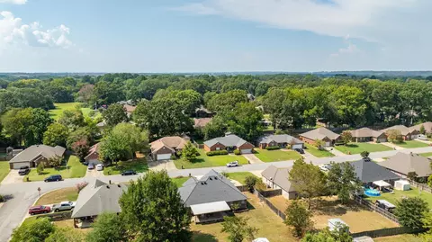 View/Area - 520 Evening Dr, Conway, AR 72032 photo 3 of 4
