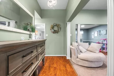 Entry Way - 520 Evening Dr, Conway, AR 72032 photo 1 of 5