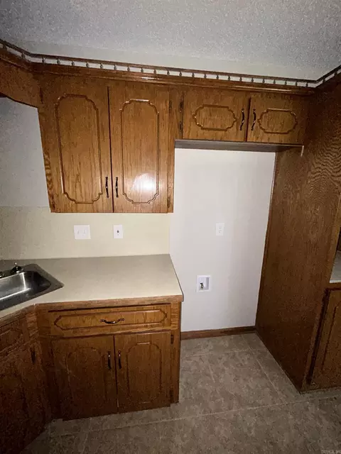 Kitchen - 14 Park Cir, Cabot, AR 72023 photo 5 of 5