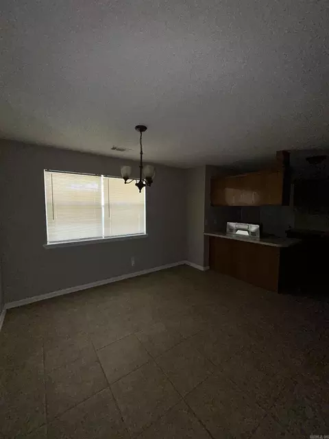 Dining - 14 Park Cir, Cabot, AR 72023 photo 1 of 3