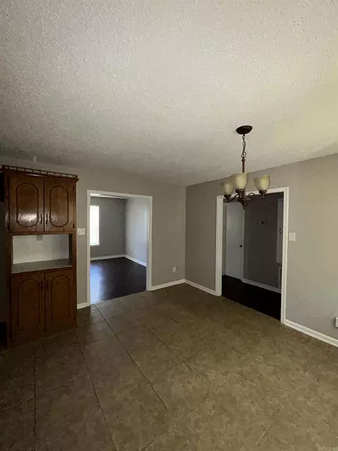 Dining - 14 Park Cir, Cabot, AR 72023 photo 3 of 3