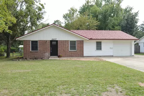 2107 Broadview Ave, Conway, AR 72034 photo 1