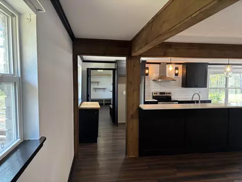 Entry Way - 2 North Dr, Conway, AR 72034 photo 3 of 4