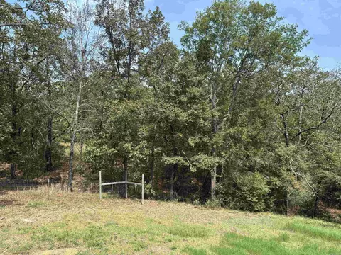 Exterior - 2 North Dr, Conway, AR 72034 photo 5 of 15