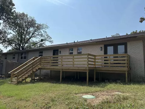 Exterior - 2 North Dr, Conway, AR 72034 photo 9 of 15
