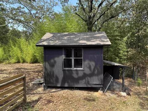 Exterior - 2 North Dr, Conway, AR 72034 photo 3 of 15