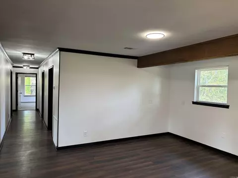 Entry Way - 2 North Dr, Conway, AR 72034 photo 1 of 4