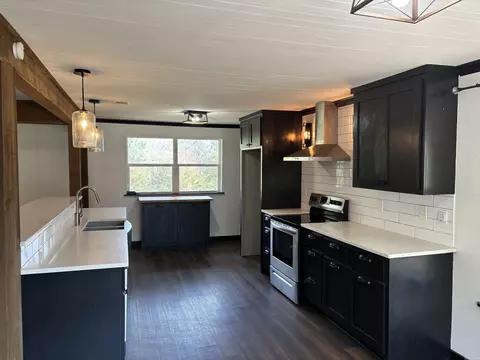 Kitchen - 2 North Dr, Conway, AR 72034 photo 1 of 5