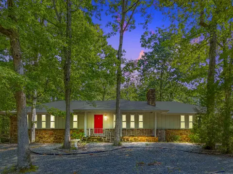 2 Jerez Ln, Hot Springs Village, AR 71909