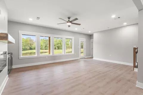 Living - 6833 Rudolph Rd, Alexander, AR 72002 photo 4 of 4