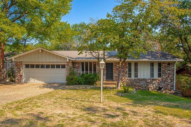 10800 Bainbridge Dr, Little Rock, AR 72212
