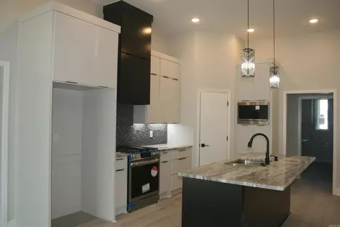 Kitchen - 7009 Cold Creek Dr, Alexander, AR 72002 photo 2 of 3