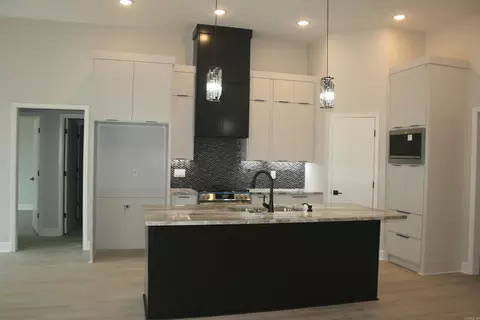 Kitchen - 7009 Cold Creek Dr, Alexander, AR 72002 photo 1 of 3