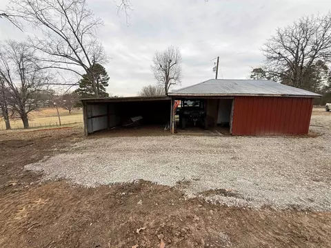 Exterior - 400 School St, Melbourne, AR 72556 photo 14 of 18