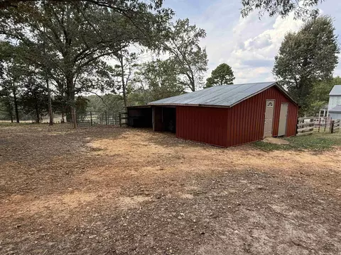 Exterior - 400 School St, Melbourne, AR 72556 photo 12 of 18