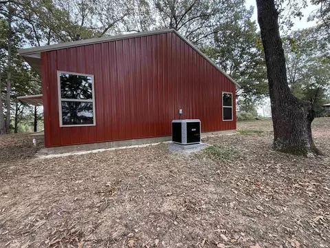 Exterior - 400 School St, Melbourne, AR 72556 photo 9 of 18