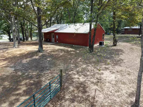 Exterior - 400 School St, Melbourne, AR 72556 photo 7 of 18