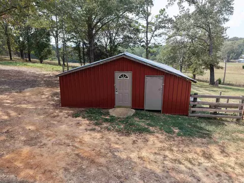 Exterior - 400 School St, Melbourne, AR 72556 photo 11 of 18