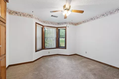 Bedroom - 125 Maple St, Cabot, AR 72023 photo 4 of 6