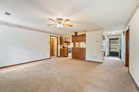 Living - 125 Maple St, Cabot, AR 72023 photo 5 of 5