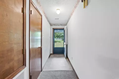 Entry Way - 125 Maple St, Cabot, AR 72023 photo 1 of 2