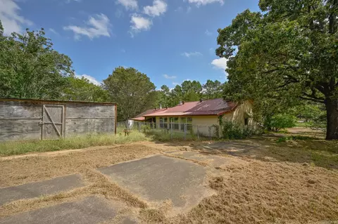 Exterior - 199 Polk Road 414, Mena, AR 71953 photo 3 of 15