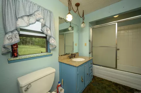 Bath - 199 Polk Road 414, Mena, AR 71953 photo 1 of 2