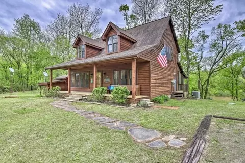 98 Garden Ln, Calico Rock, AR 72519