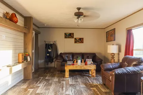 13384 Glasgow Ln, Trumann, AR 72472 photo 3