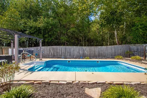 Exterior - 3611 Logan Ridge Dr, Bryant, AR 72022 photo 11 of 12