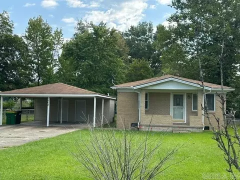8408 Hills Rd, North Little Rock, AR 72117