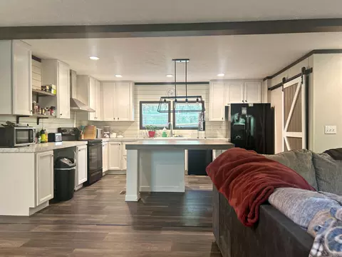 549 Daniel Dr, Bismarck, AR 71929 photo 13