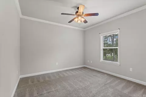 Bedroom - 11357 Zuber Rd, Alexander, AR 72002 photo 4 of 5