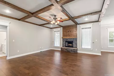 Living - 11357 Zuber Rd, Alexander, AR 72002 photo 1 of 3