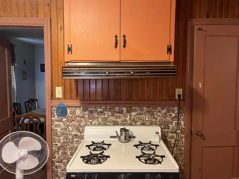 Kitchen - 2219 W 34th, Pine Bluff, AR 71603 photo 3 of 4