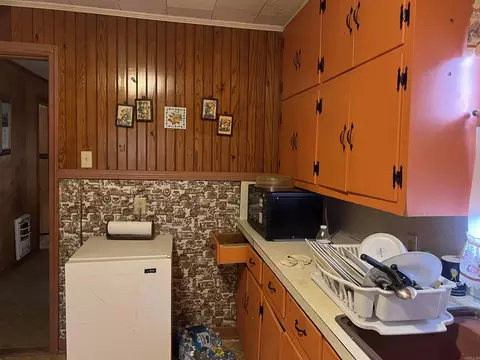 Kitchen - 2219 W 34th, Pine Bluff, AR 71603 photo 2 of 4