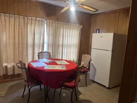 Dining - 2219 W 34th, Pine Bluff, AR 71603 photo 2 of 2