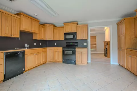 9082 Mars Hill Rd, Bauxite, AR 72011 photo 11
