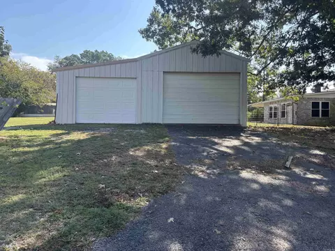 112 E 7th, Newark, AR 72562 photo 25