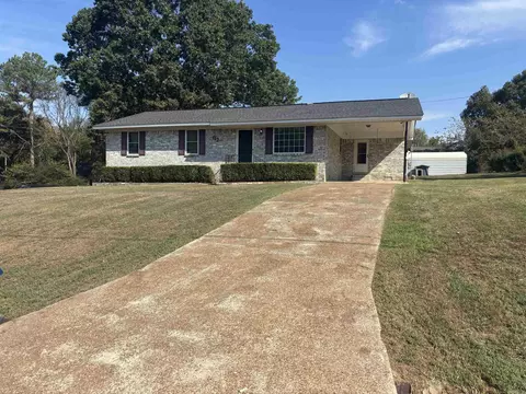 112 E 7th, Newark, AR 72562 photo 1